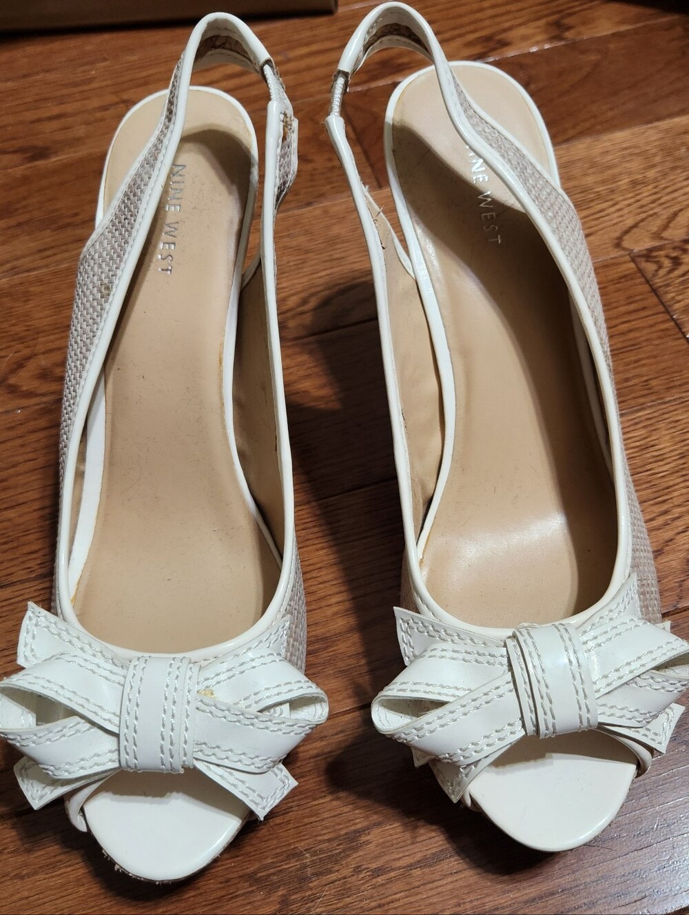 Nine West Women's White Bow Rattan Peep-Toe Slingback Heels
